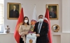 Rektör Ceylan İLEF’in Başarılı Akademisyeniyle Mezunlarını Kutladı