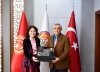 Kardeş Manas ve Ahmet Yesevi Üniversiteleri İş Birliklerini Güçlendiriyor