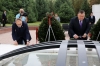 Делегация Института Чингиза Айтматова почтительно почтила память Айтматова у его могилы